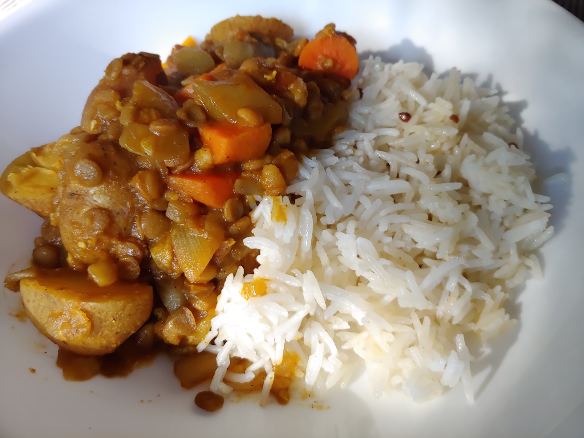 Lentil-Barley Curry with Carrots and Potatoes