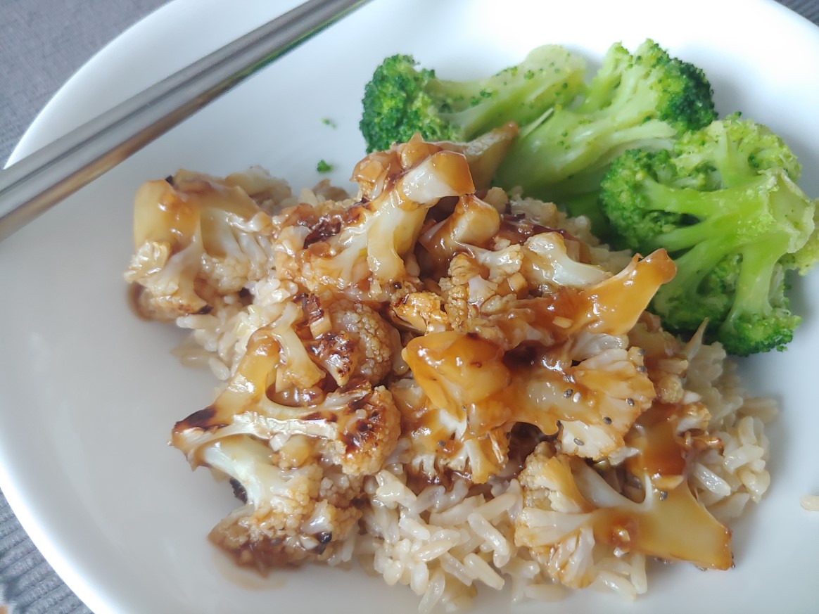 Sweet 'n Sour 'No Chicken' Cauliflower