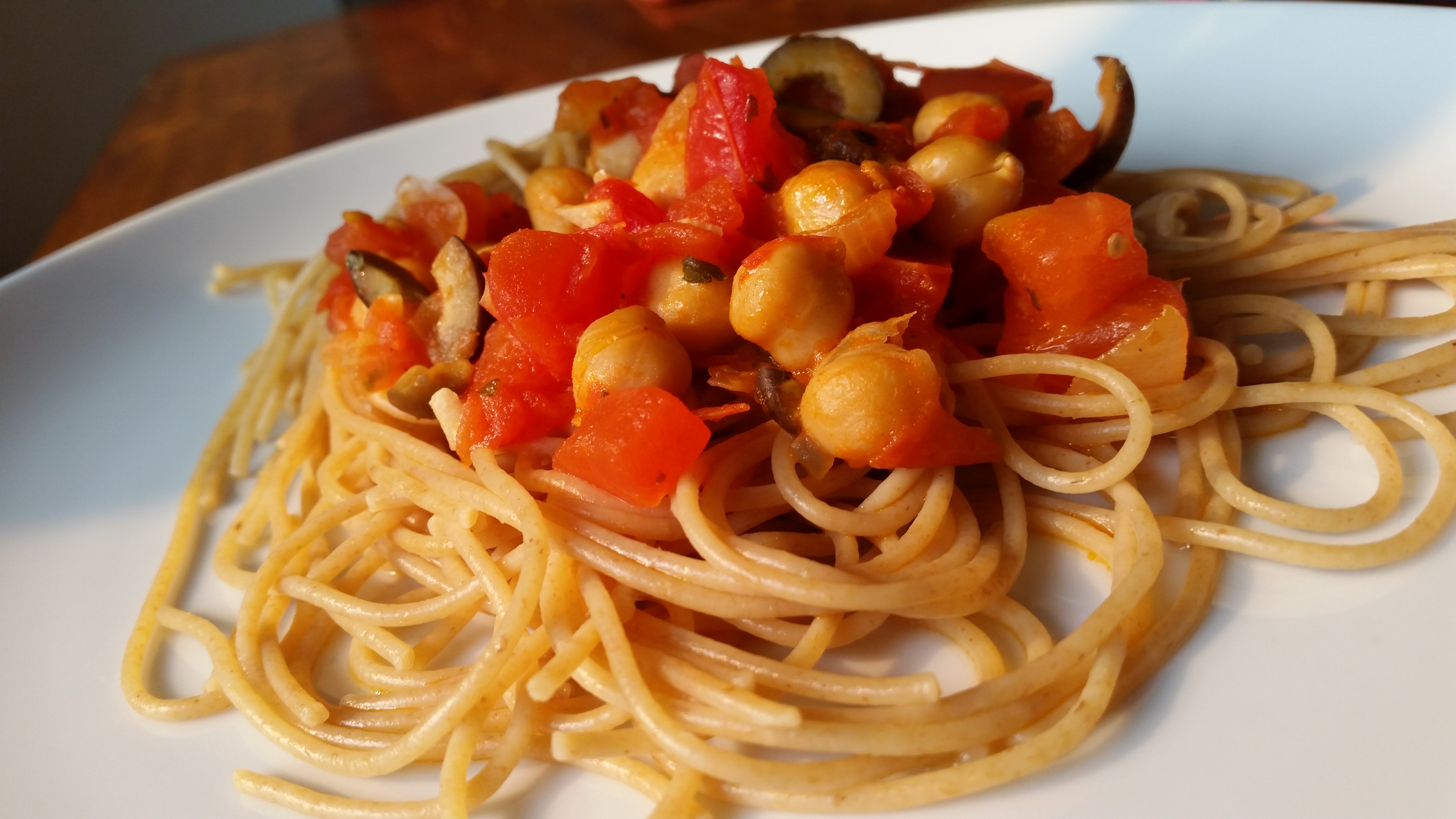 Vegan Pasta Puttenasca